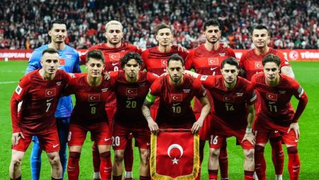 İrtibat Başkanlığı’ndan YKS öncesi ulusal maçı uyarısı